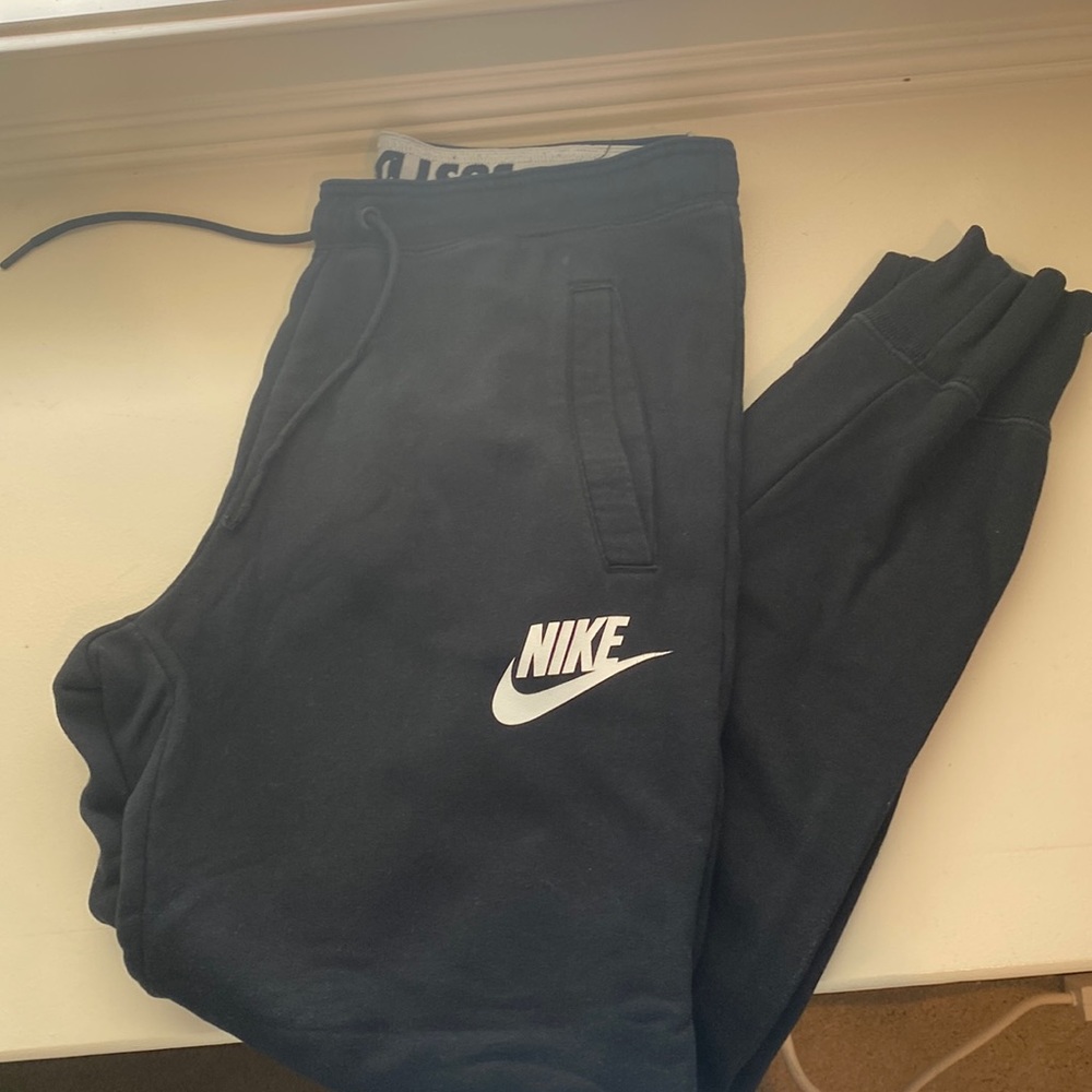 Nike joggers